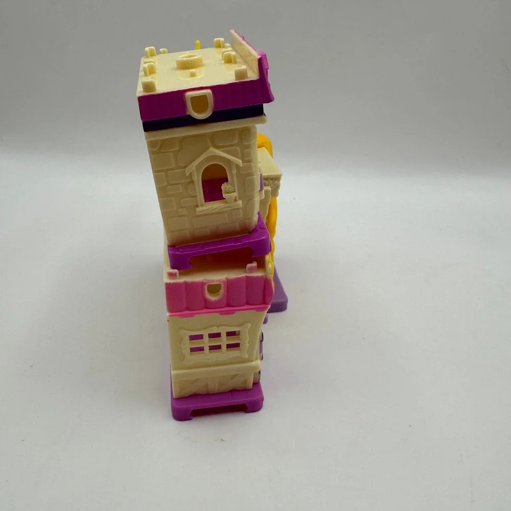 Disney Doorables Rapunzel‎ Tangled Playset Kids Purple Art Gallery Tower Houses